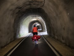 56. Austria - Au - Tunel rowerowy.