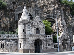 6. Hungary - Budapest - Gellert Hill Kościół w jaskini